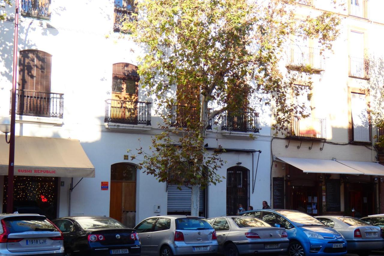 Homeyseville-Luxury Apartment Arenal 6 Pax, Parking Optional Exterior photo